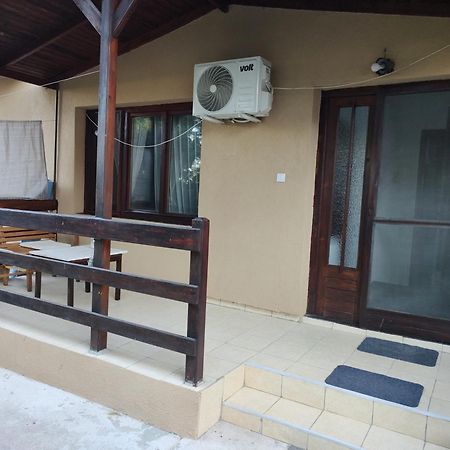 Stan Appartement Sremska Mitrovica Buitenkant foto